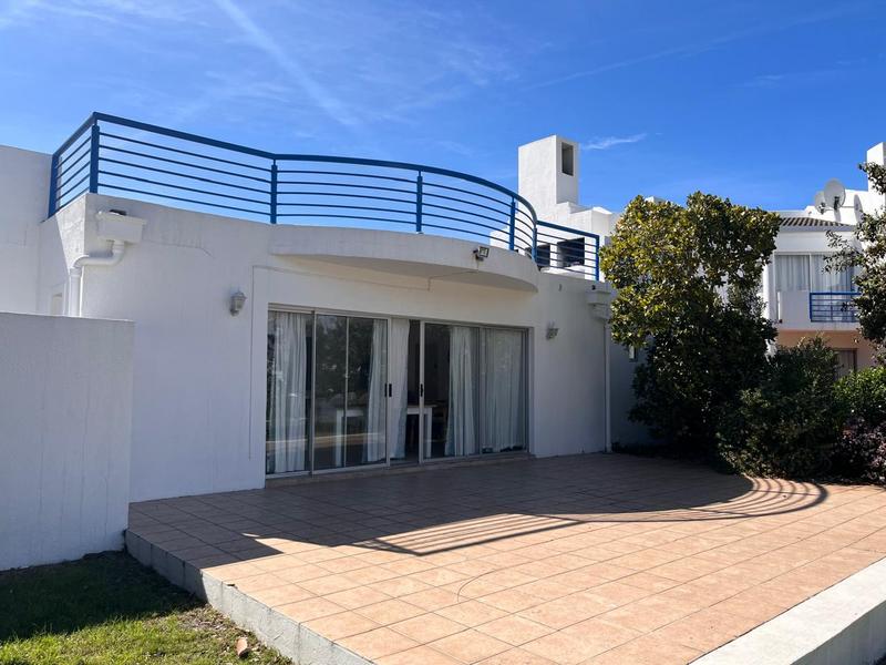 3 Bedroom Property for Sale in Marina Da Gama Western Cape